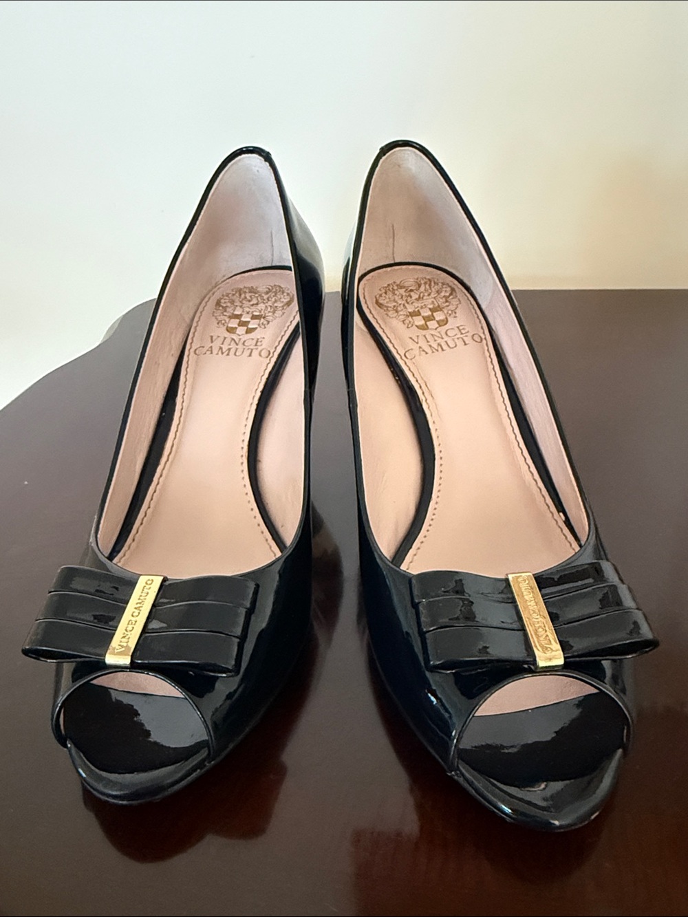 Vince Camuto Navy Bow Wedge Heel - Style Varro - Size 6